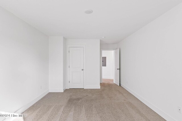 interior space with a wealth of natural light, ceiling fan, and ornamental molding