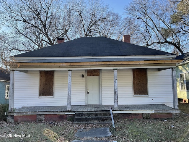 bungalow with a porch