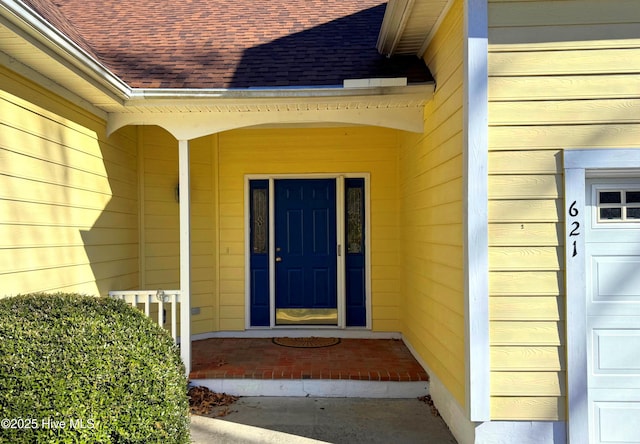 view of property entrance