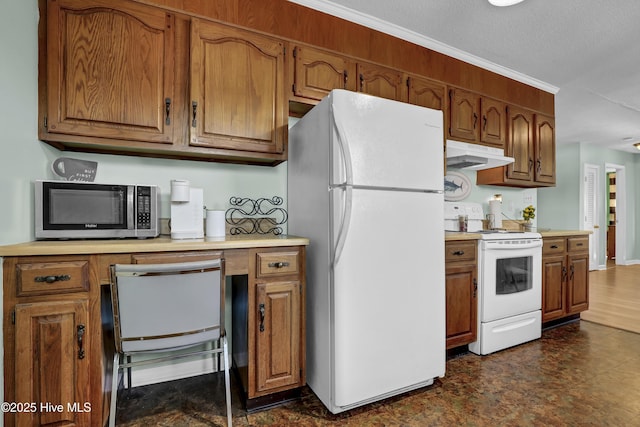 kitchen featuring crown molding and white appliances