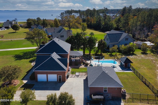 bird's eye view with a water view