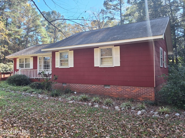 view of front of home featuring covered porch