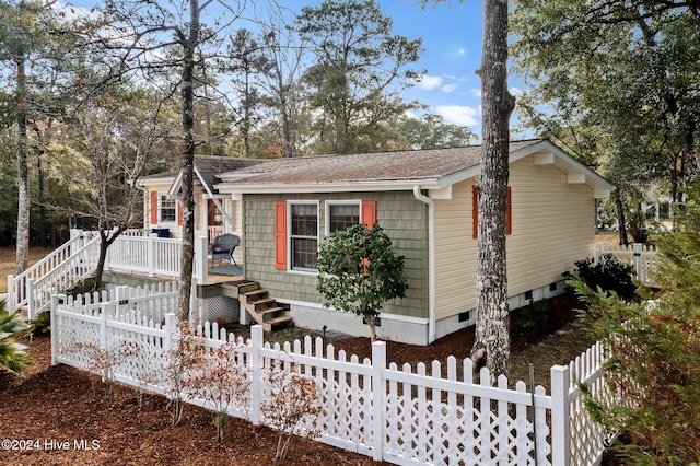 view of front of property