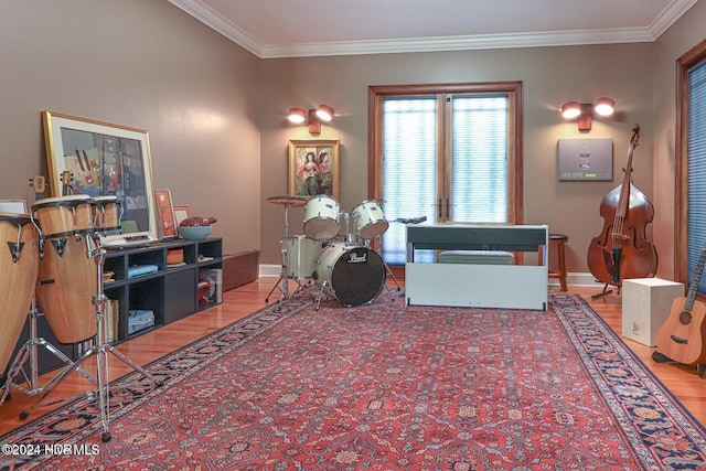 215 Inverrary Rd, Pinehurst, NC 28374 - sitting room with wood finished floors and ornamental molding