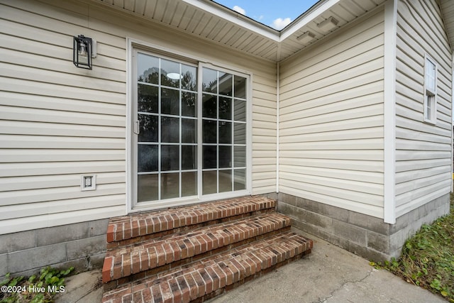 view of property entrance