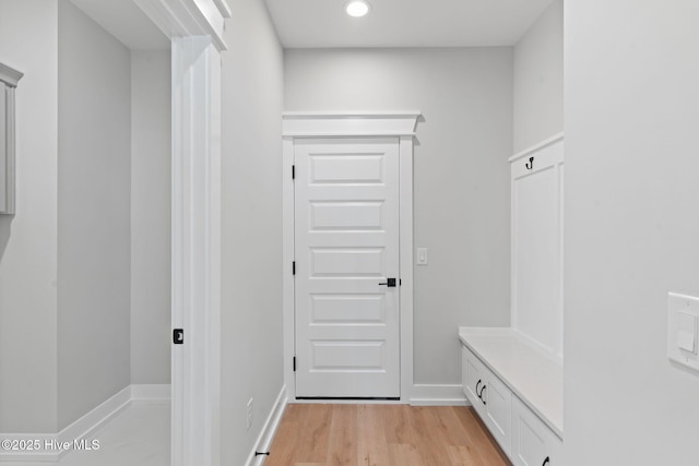 457 Raven Glen Dr, Southport, NC 28461 - mudroom with light wood finished floors, recessed lighting, and baseboards