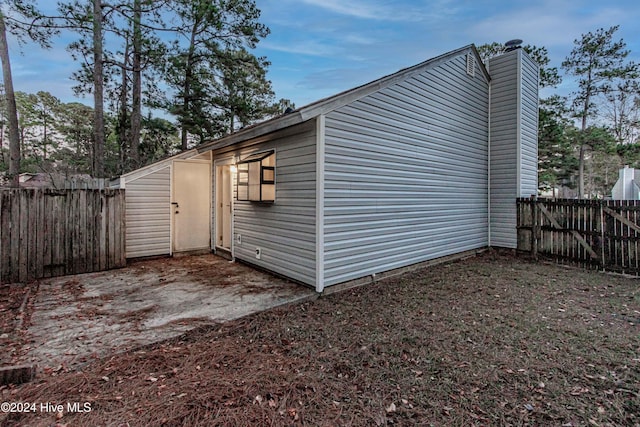 view of outbuilding