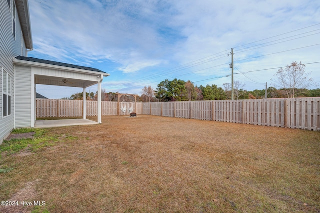 view of yard with a patio