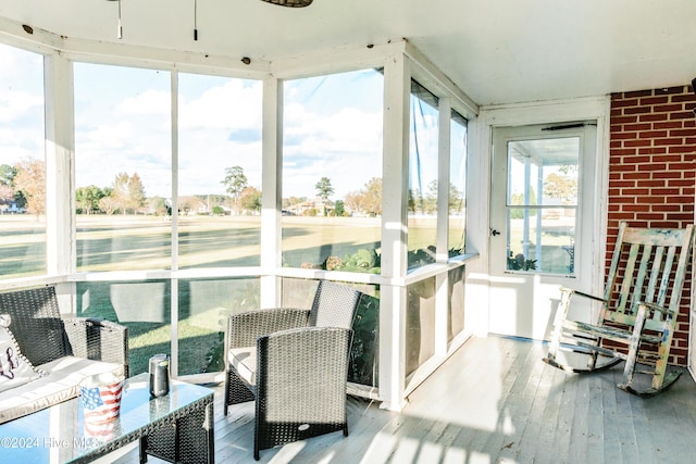 view of sunroom / solarium