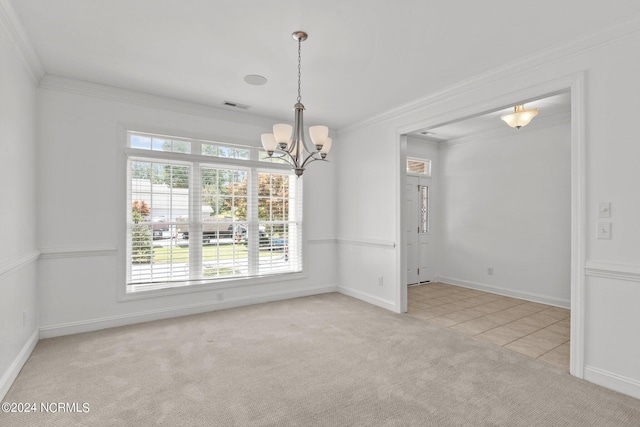 unfurnished room with light carpet, an inviting chandelier, and ornamental molding