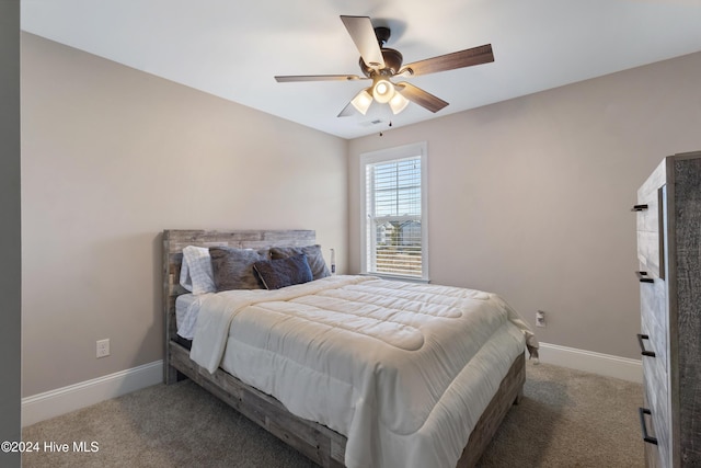 bedroom with carpet flooring and ceiling fan