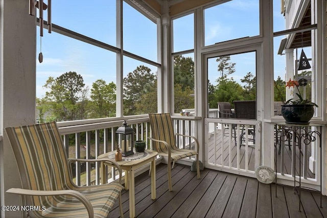 view of sunroom / solarium