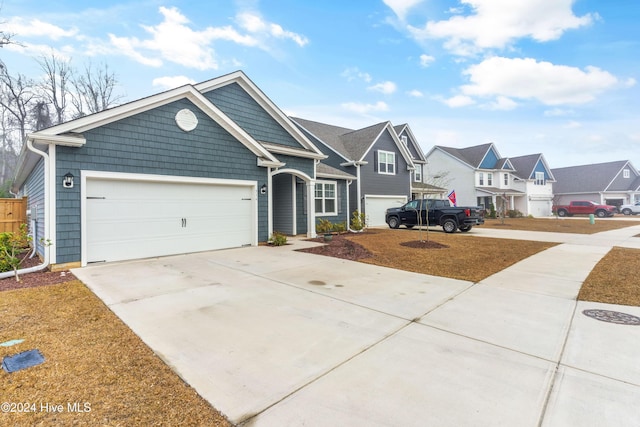 view of front facade featuring a garage