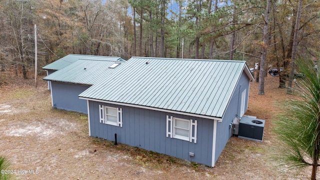 view of side of property