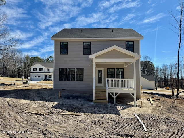 view of front facade featuring crawl space and a porch