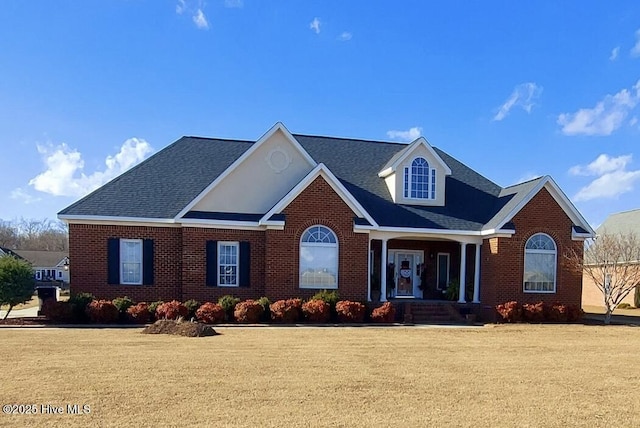 front facade featuring a porch