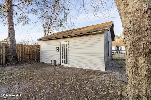 view of outbuilding