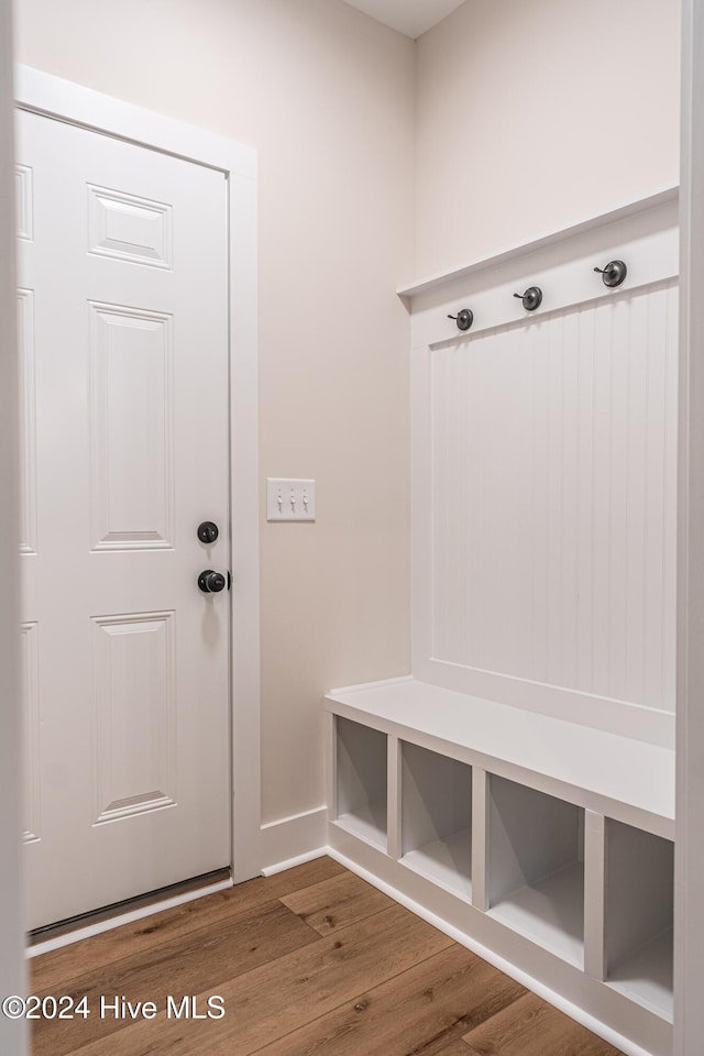 mudroom featuring wood finished floors