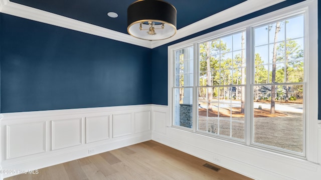 unfurnished room featuring light wood-type flooring