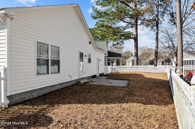 view of side of property