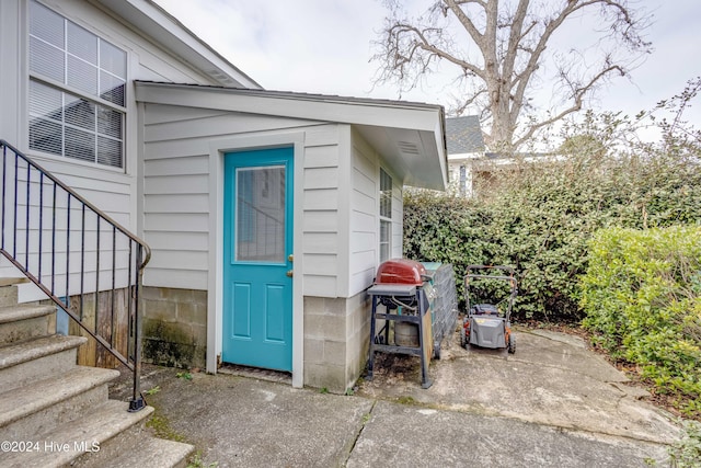 view of doorway to property