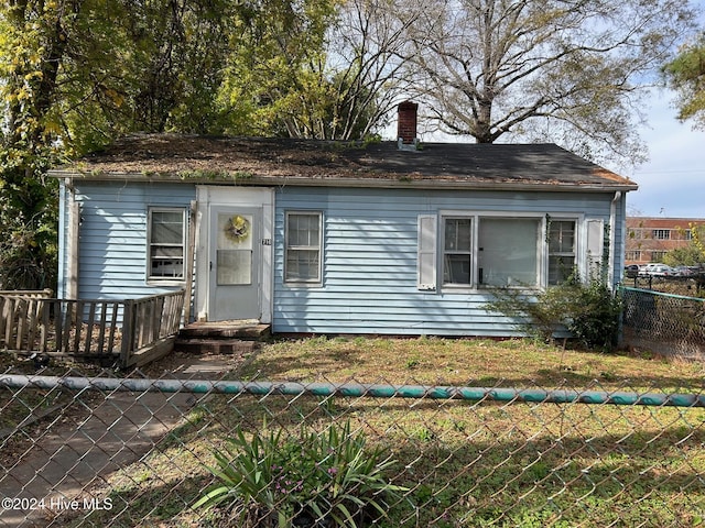 view of front of house