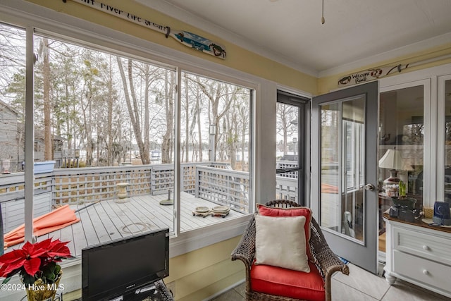 view of sunroom / solarium