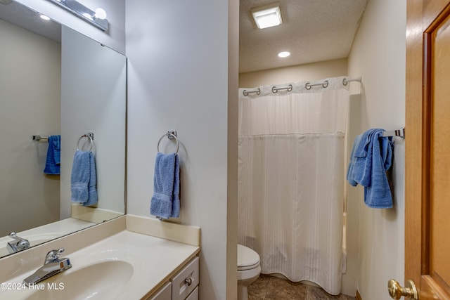 full bath with recessed lighting, a textured ceiling, toilet, and vanity