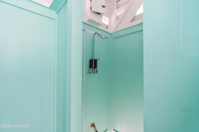 room details with walk in shower