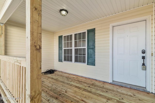 view of entrance to property