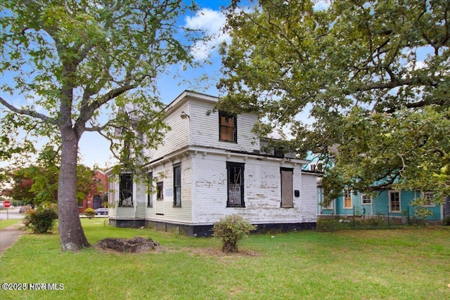 exterior space featuring a yard