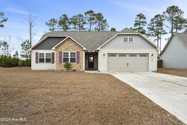 view of front facade with a garage