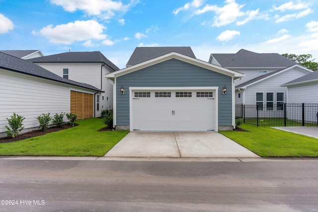 view of front facade with a front yard