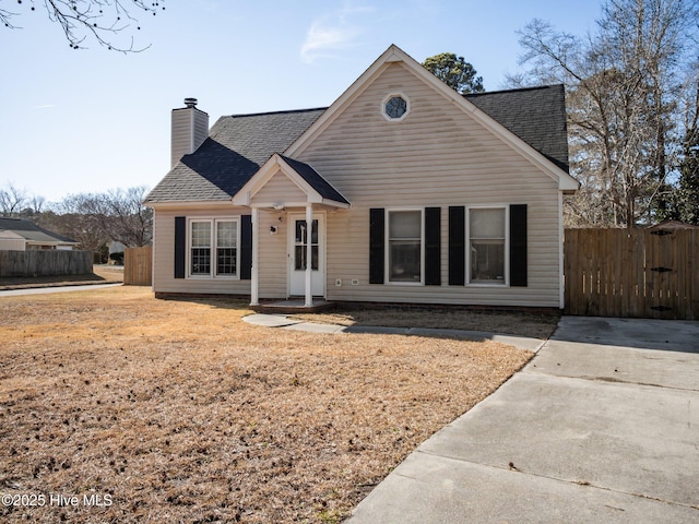 view of front of home