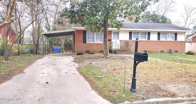 view of front of house featuring a carport