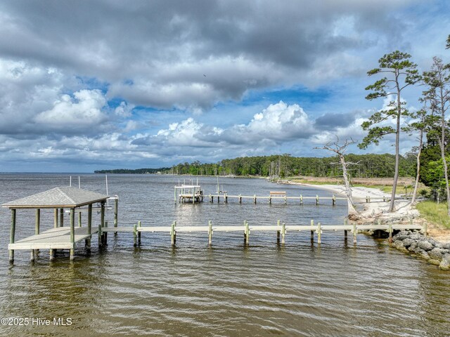104 Moores Farm Rd, Havelock, NC 28532