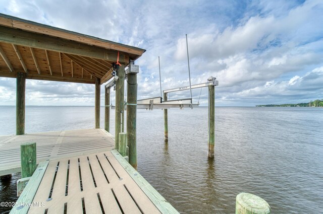 104 Moores Farm Rd, Havelock, NC 28532