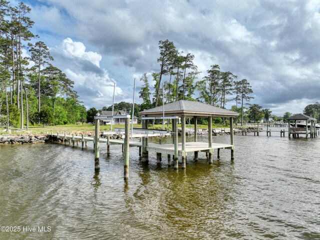 104 Moores Farm Rd, Havelock, NC 28532