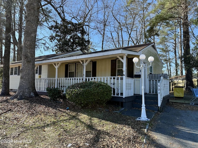 view of front of house