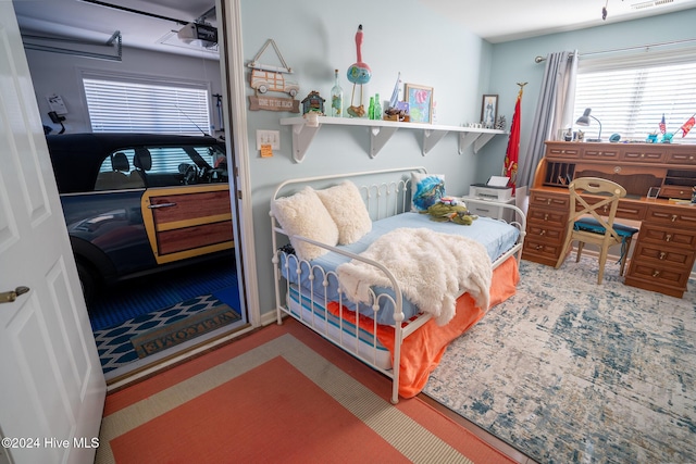 bedroom featuring carpet floors