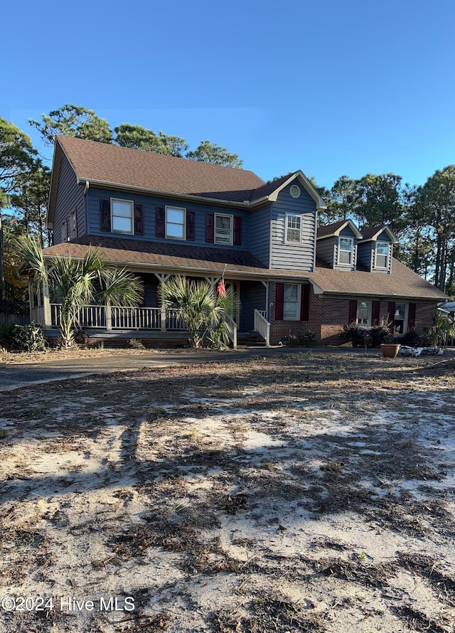 view of front of home featuring a porch