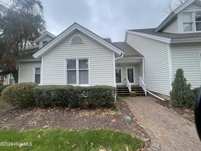 view of front of home