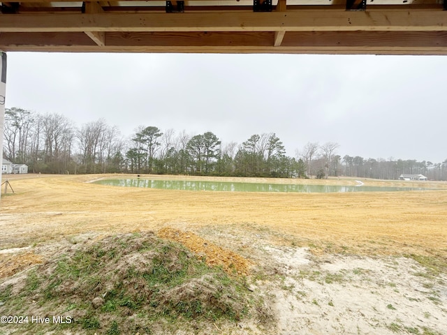 view of yard with a water view