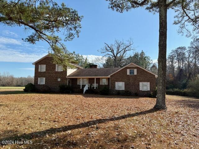 view of front of house