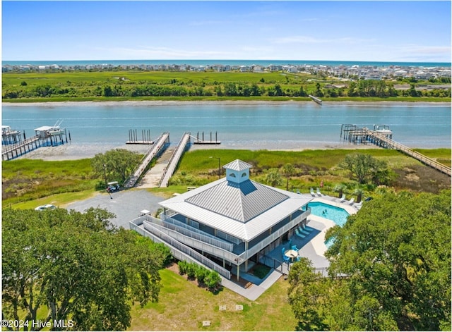 bird's eye view featuring a water view