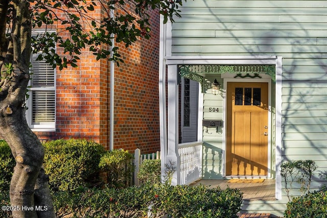 view of entrance to property