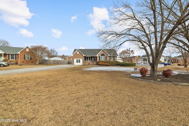 view of front of property with a front yard