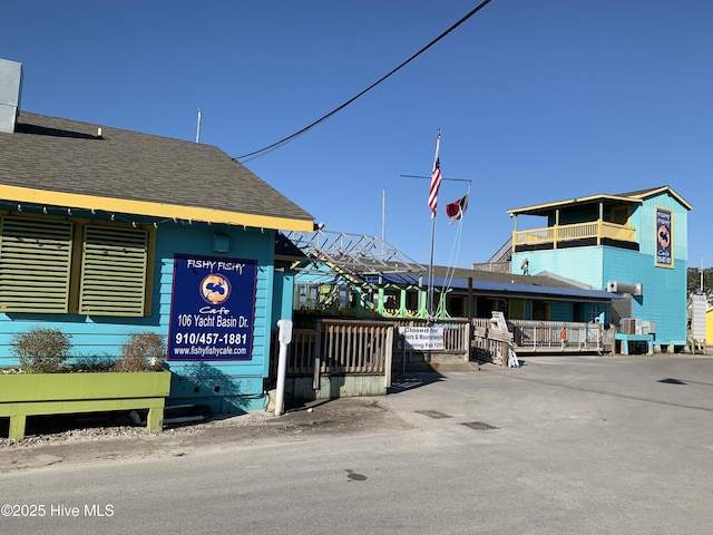 view of building exterior