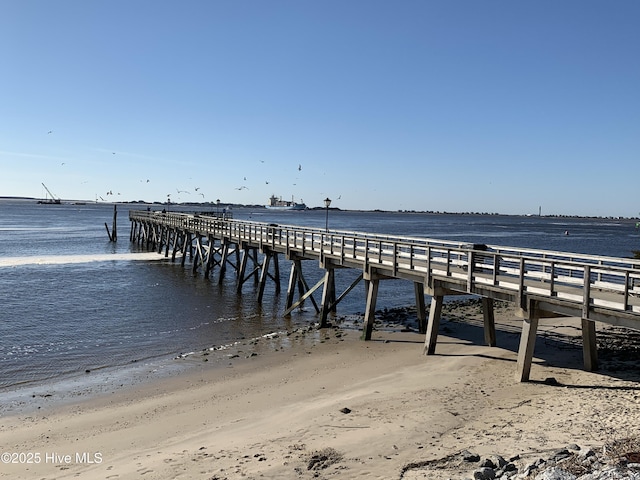 view of dock featuring a water view