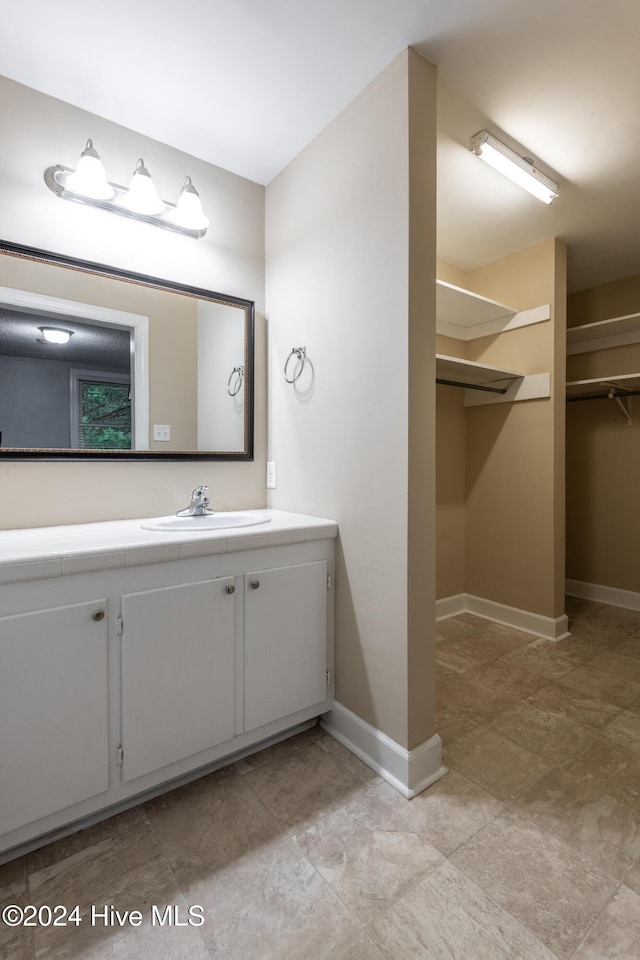 bathroom with vanity